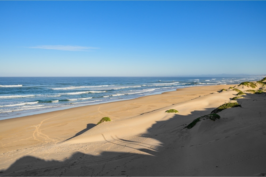 4 Bedroom Property for Sale in Blue Horizon Bay Eastern Cape